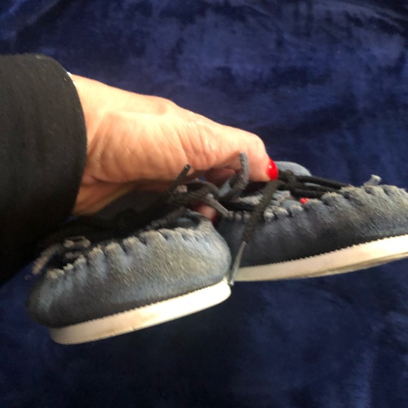 Minnetonka Blue Suede Thunderbird Beaded Boat Moccasins - Size 8 - Picture 5 of 8